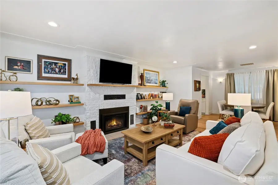 1215 Stillwell Street Ne, Olympia, WA 98516 - #3