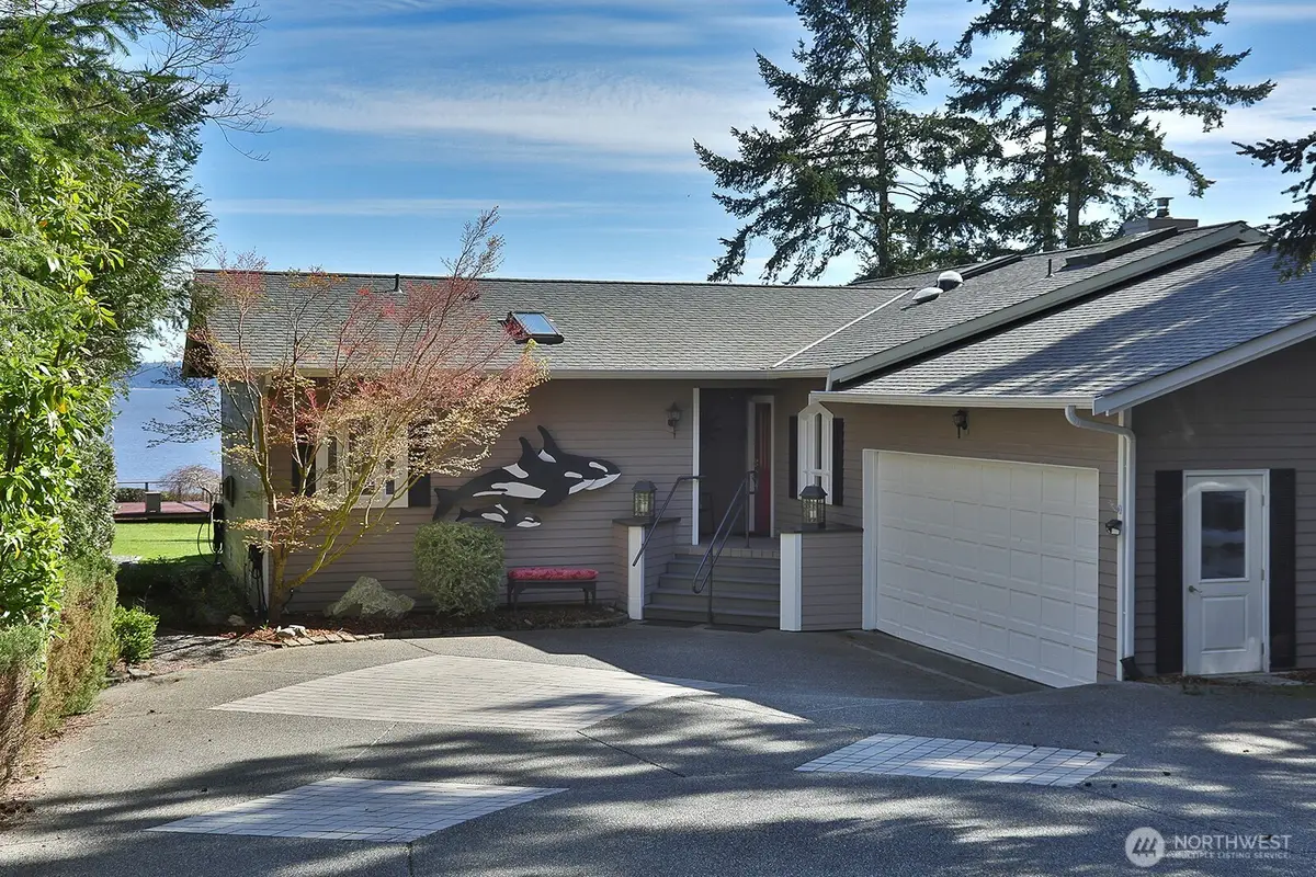 2693 North Bluff Road, Greenbank, WA 98253 - #1