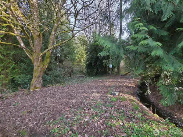 19455 SE 168th Street, Renton, WA 98058