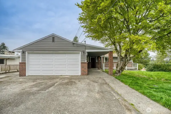 8305 43rd Place W, University Place, WA 98466