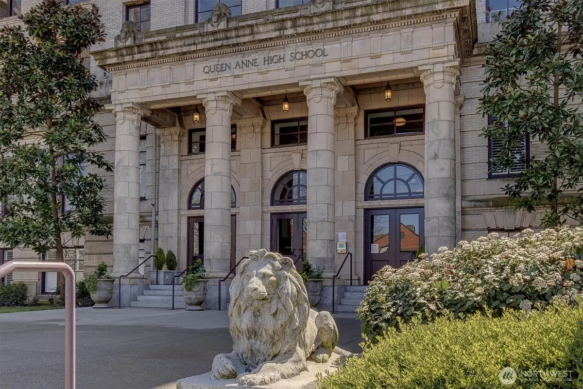 201 Galer Street #331, Seattle, WA 98109 - #1