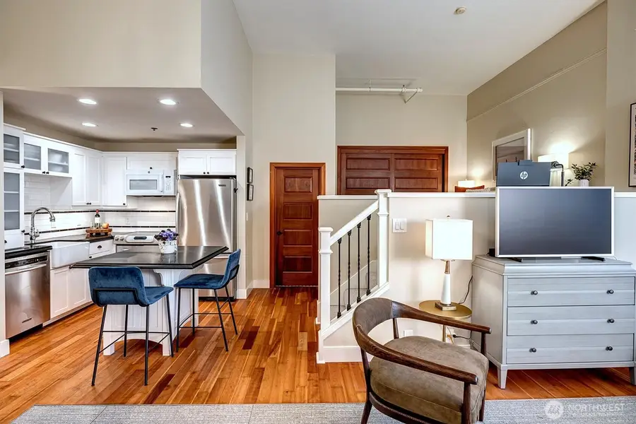 201 Galer Street #331, Seattle, WA 98109 - #3