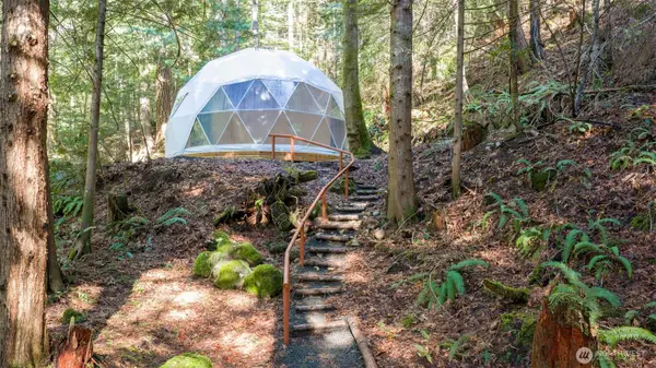 13 Dow Ridge Road #13, Hoodsport, WA 98548