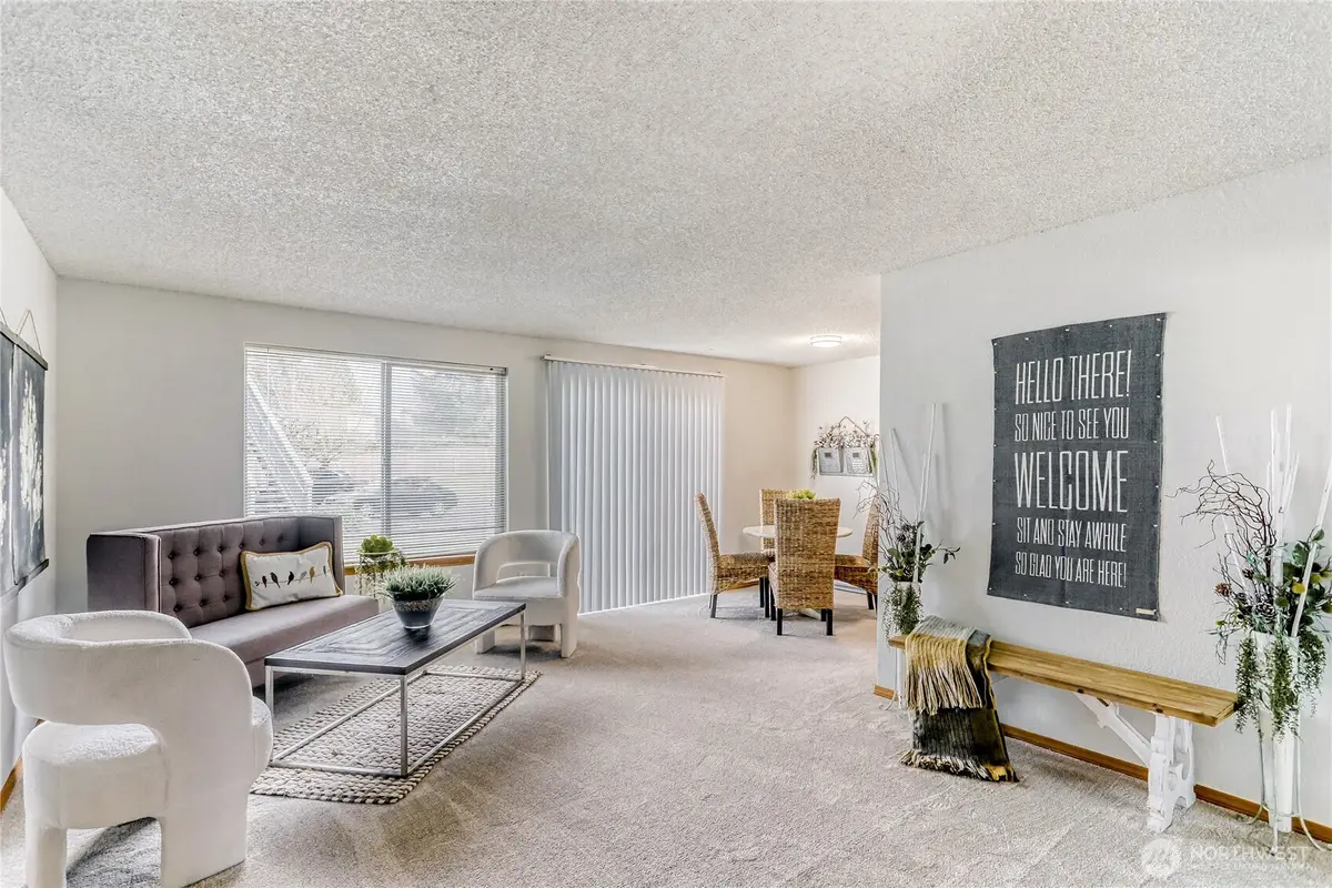 9115 1st Place Ne #2, Lake Stevens, WA 98258 - #1