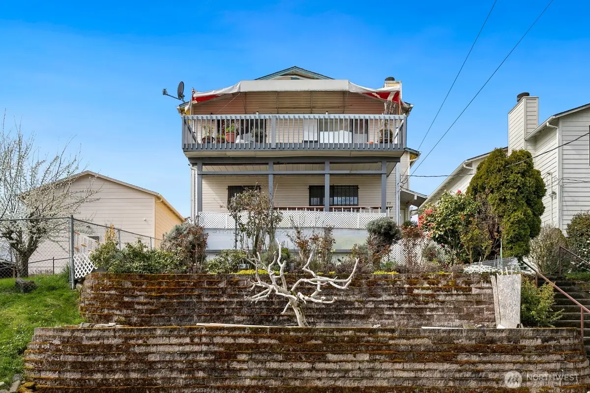5233 33rd Avenue S, Seattle, WA 98118 - #1
