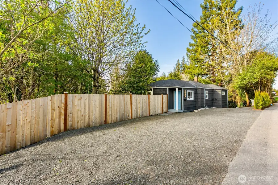 120 Tracy Avenue N, Port Orchard, WA 98366 - #2