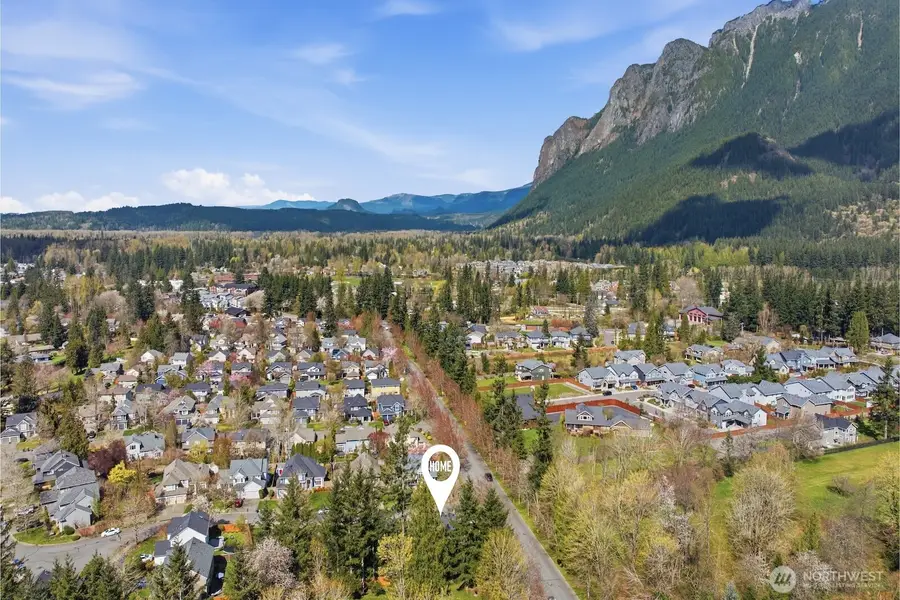 565 SE 9th Street, North Bend, WA 98045 - #3