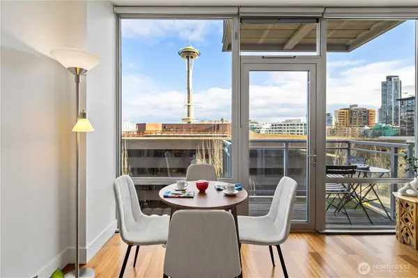 2911 2nd Avenue #810, Seattle, WA 98121