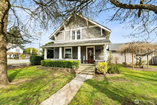 425 Valley Avenue E, Sumner, WA 98390