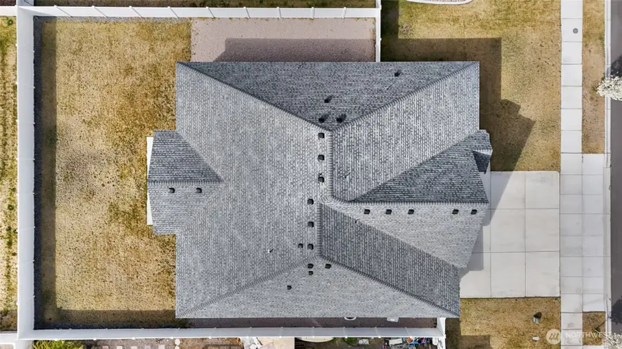 4705 W Merlin Street, Moses Lake, WA 98837 - #3