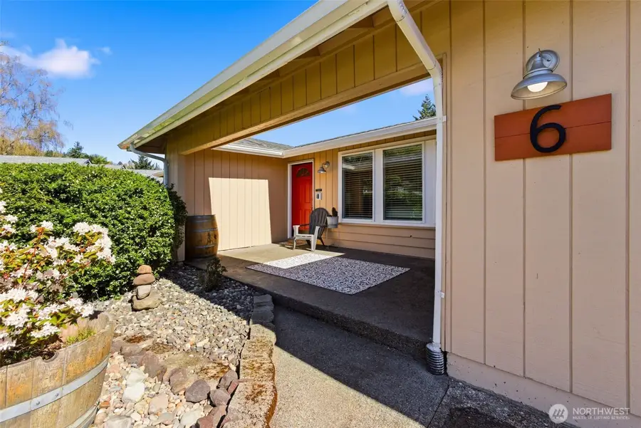 6 Dove Street, Longview, WA 98632 - #2