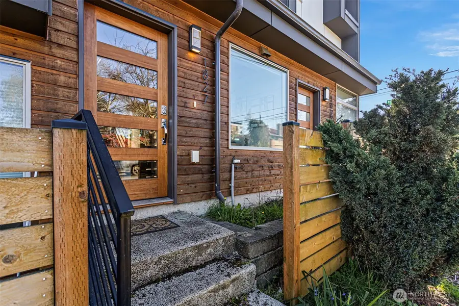 1827 Nw 85th St, Seattle, WA 98117 - #2