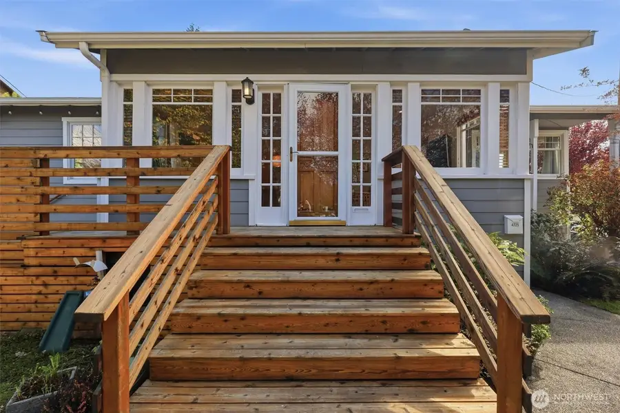 4725 Sw Graham St, Seattle, WA 98136 - #2