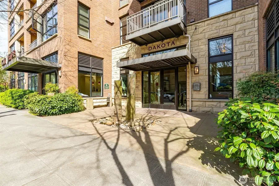 4116 California Avenue Sw #401, Seattle, WA 98116 - #2