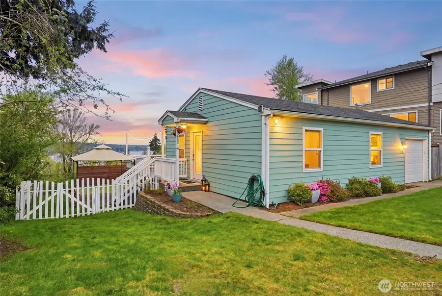 1425 Jones Avenue Ne, Renton, WA 98056 - #2