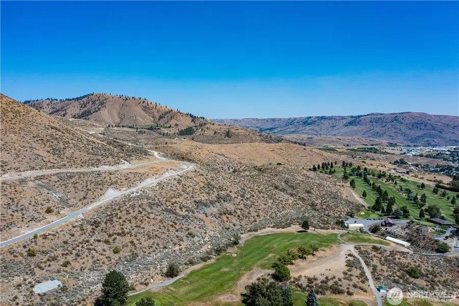 845 Long Drive #86, Chelan, WA 98816 - #2