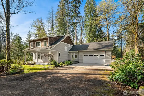 10060 Springwood Lane, Bainbridge Island, WA 98110