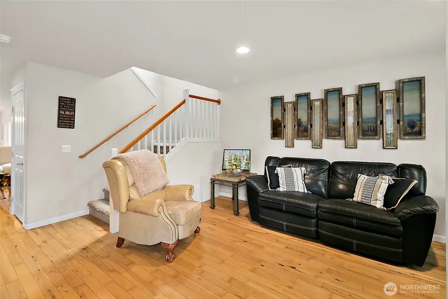 6415 Silent Creek Avenue Se, Snoqualmie, WA 98065 - #3