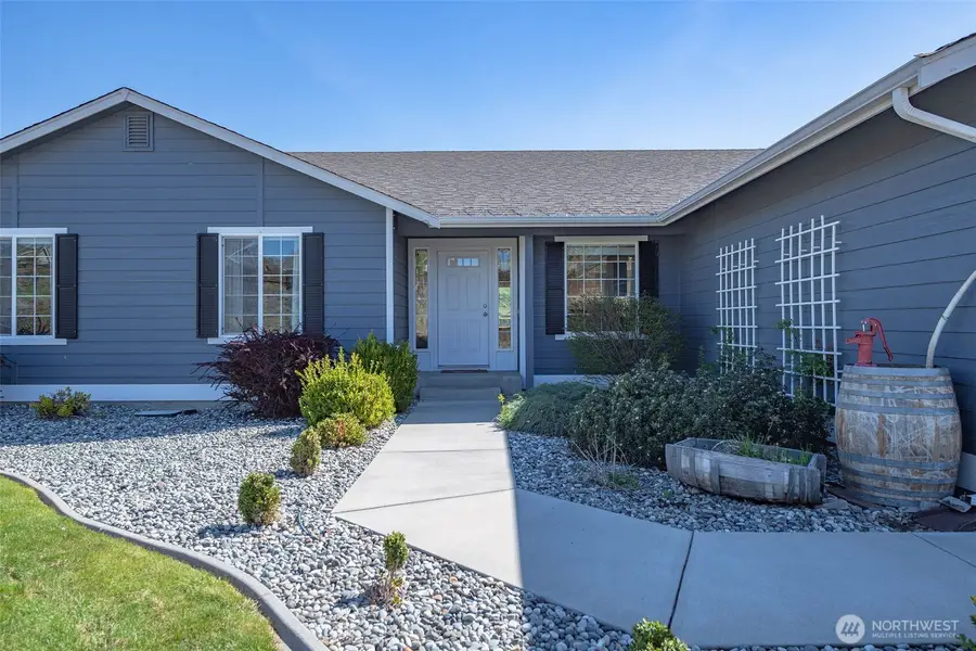 2327 Spring Wheat Road, East Wenatchee, WA 98802 - #2