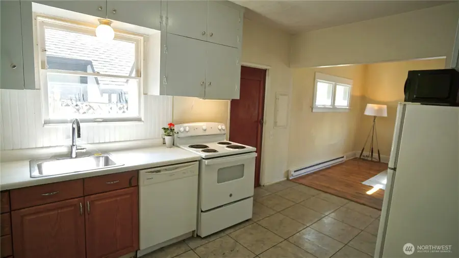 2544 15th Avenue W, Seattle, WA 98119 - #3