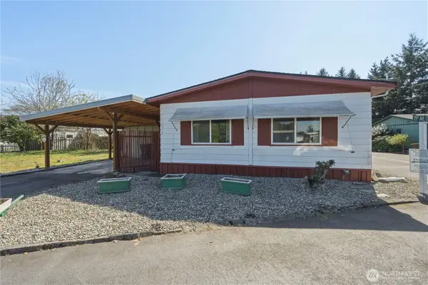 5227 71st Avenue Ct E #28, Puyallup, WA 98371