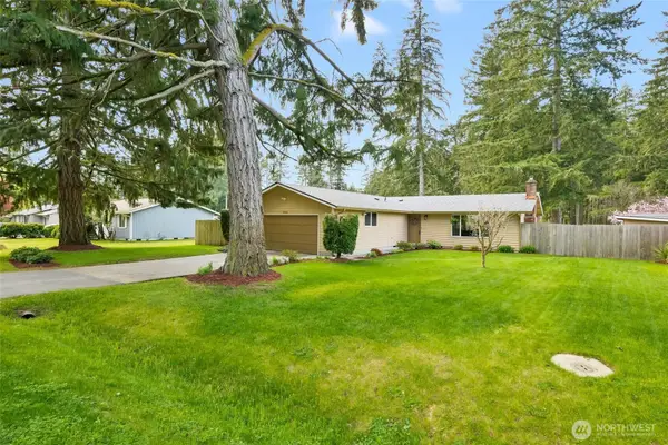 3445 Eagle Drive Ne, Olympia, WA 98516