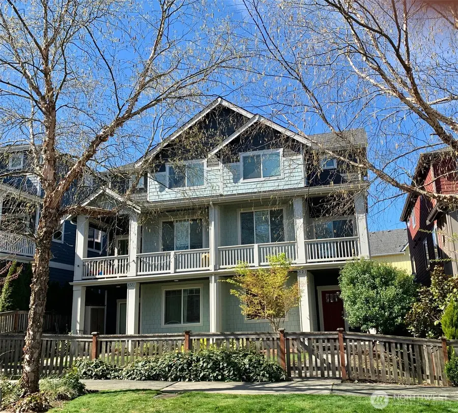 6521 31st Avenue Sw, Seattle, WA 98126 - #2