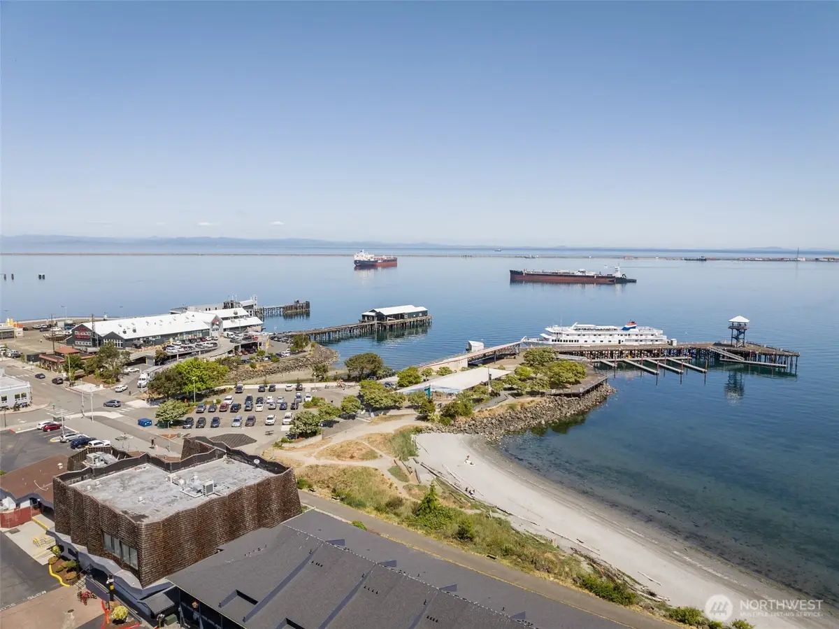 229 E First Street #3, Port Angeles, WA 98362 - #1