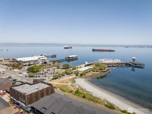 229 E First Street #3, Port Angeles, WA 98362