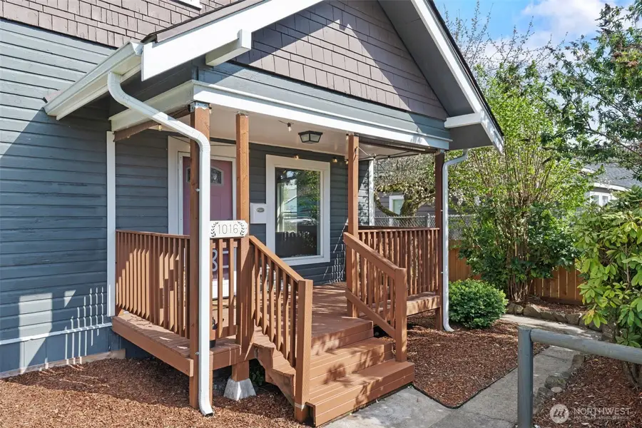 1016 N Tower Avenue, Centralia, WA 98531 - #3