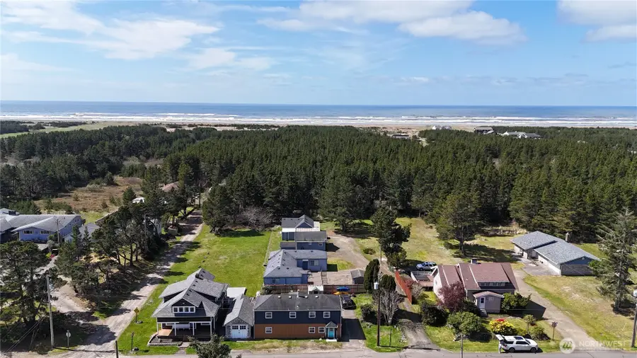 1911 Ocean Beach Boulevard S, Long Beach, WA 98631 - #2