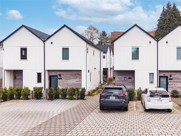 10350 Wallingford Avenue N #B, Seattle, WA 98133