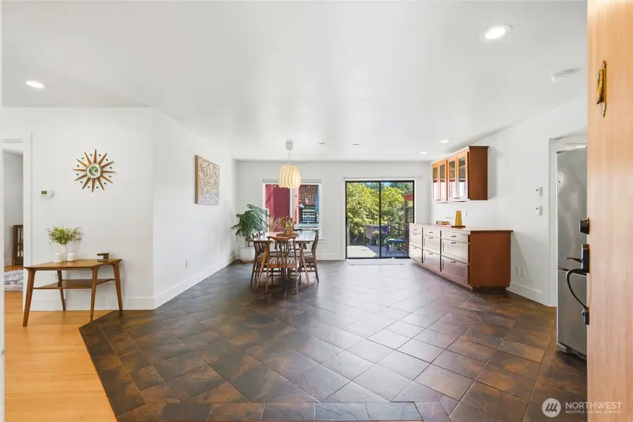 9524 20th Ave Ne, Seattle, WA 98115 - #3