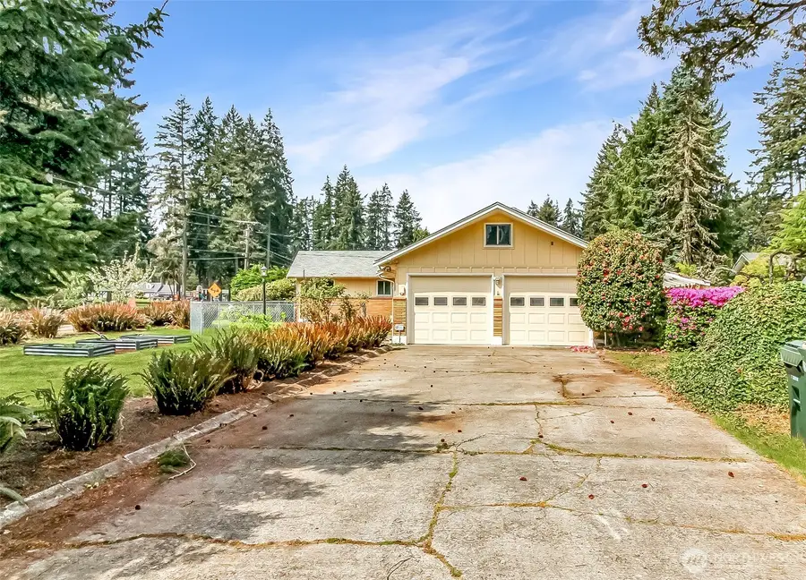 327 Logger Court Se, Lacey, WA 98503 - #2