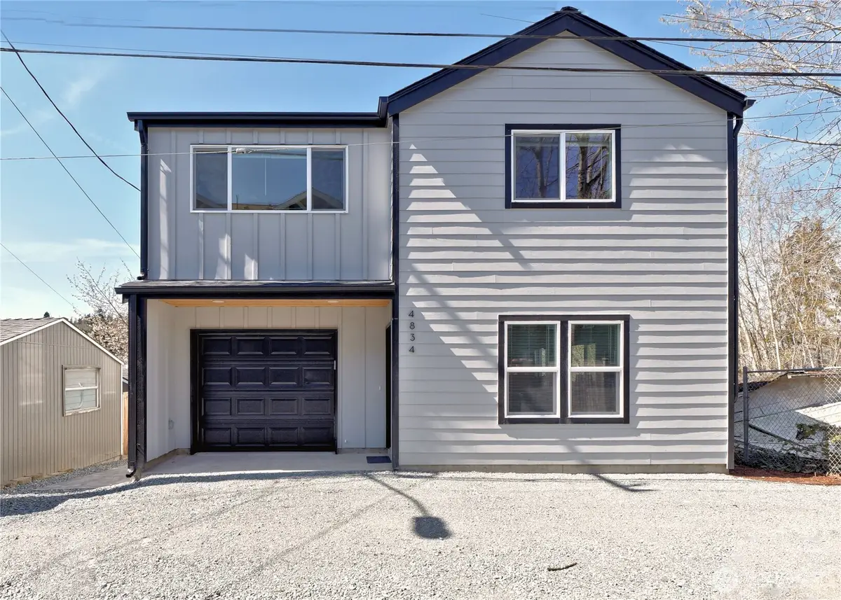 4834 25th Avenue Sw, Seattle, WA 98106 - #1