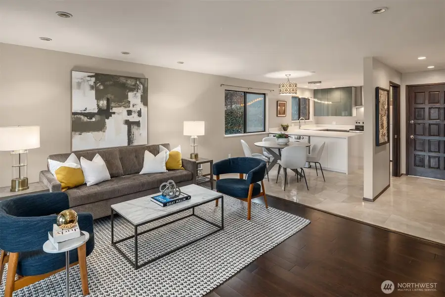 5220 21st Avenue Ne, Seattle, WA 98105 - #2