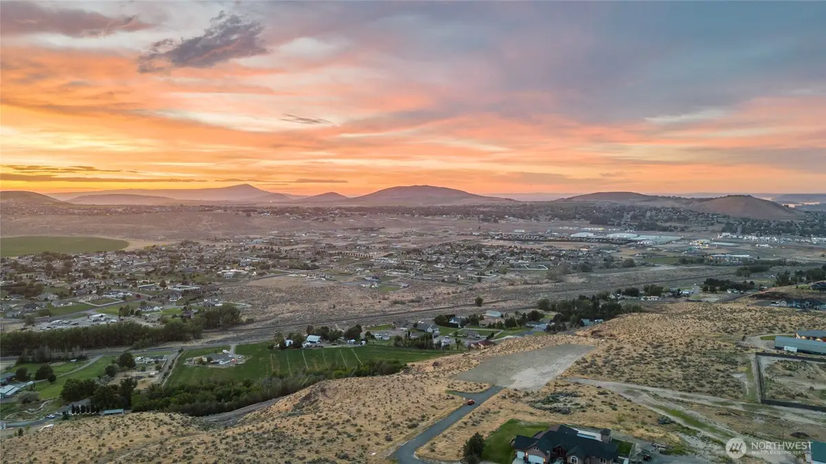 108003 E 245 Pr Se, Kennewick, WA 99338 - #1