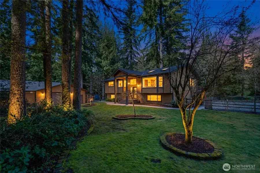 27422 SE 236th Street, Maple Valley, WA 98038 - #2