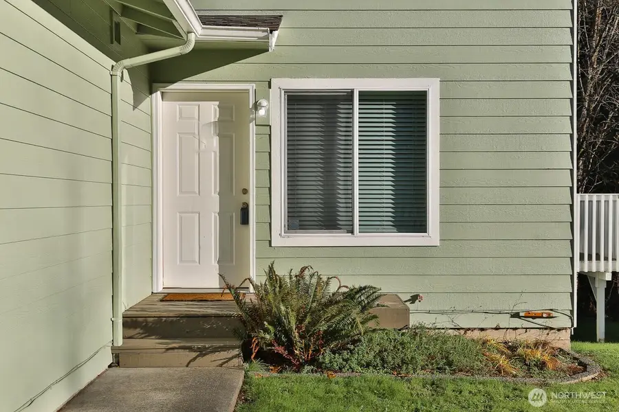 7316 194th Avenue E, Bonney Lake, WA 98391 - #3