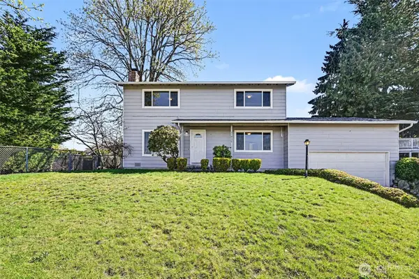 27938 22nd Avenue S, Federal Way, WA 98003