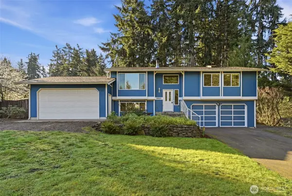 19002 63rd Street E, Lake Tapps, WA 98391