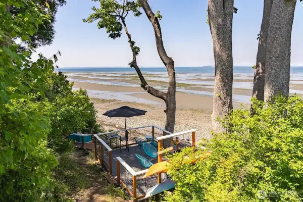 8823 Oertel Drive, Blaine, WA 98230