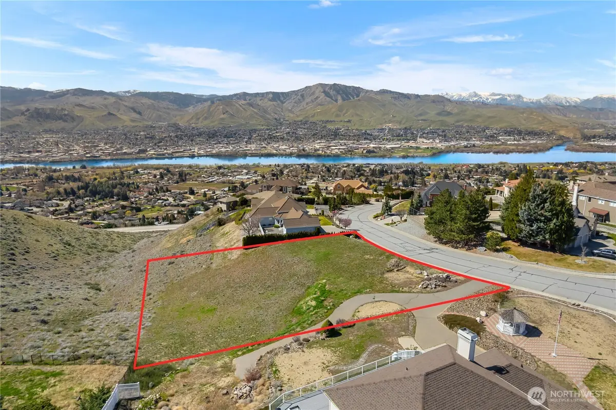 2450 Twin Peaks View #21, East Wenatchee, WA 98802 - #1