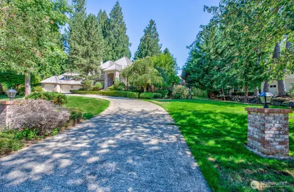 7214 204th Drive Ne, Redmond, WA 98053