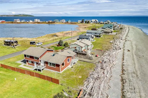 451 Beach Drive, Sequim, WA 98382