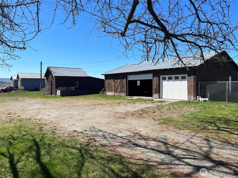 59 Hendrick Loop Road, Omak, WA 98841 - #2