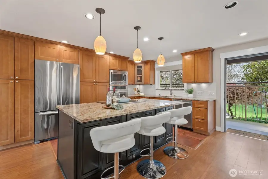 315 10th Avenue S #101, Kirkland, WA 98033 - #2