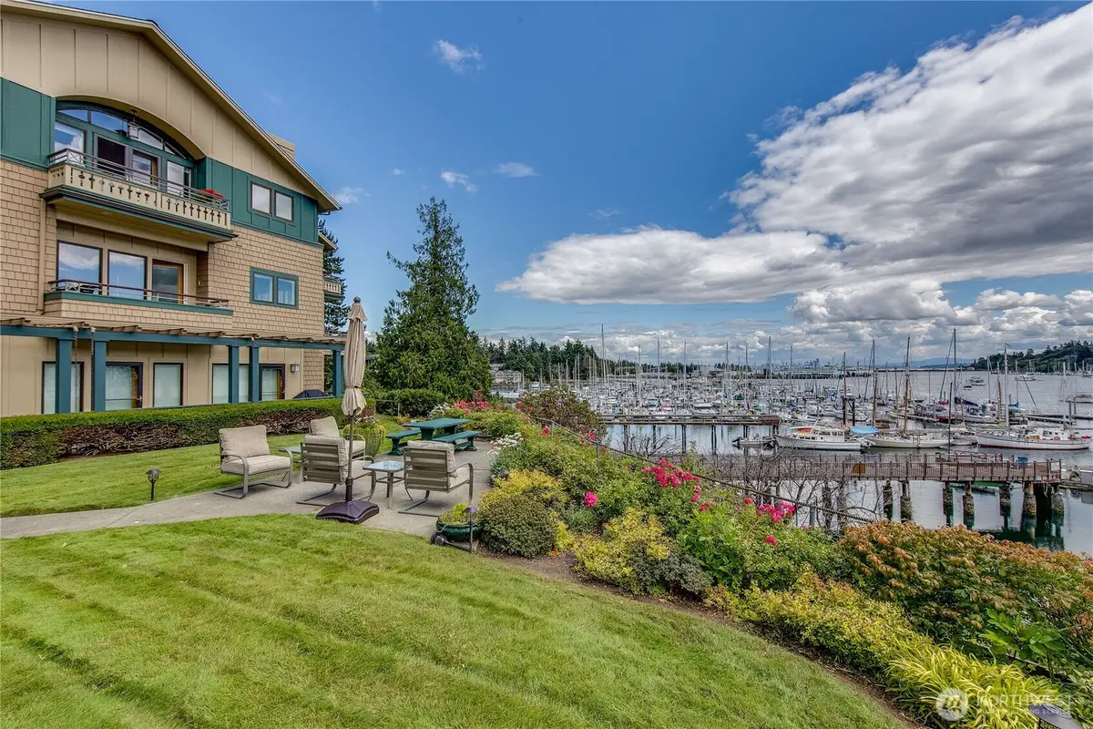 546 Wood Avenue Sw #3K, Bainbridge Island, WA 98110 - #1