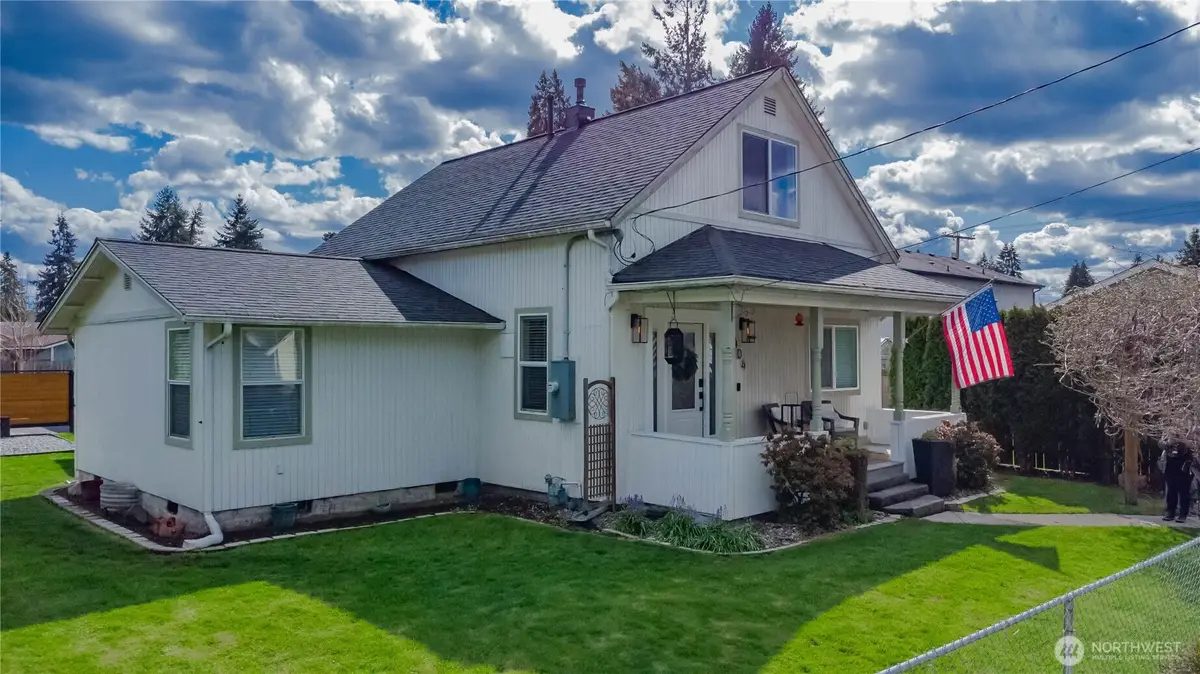 404 Factory Street Se, Orting, WA 98360 - #1