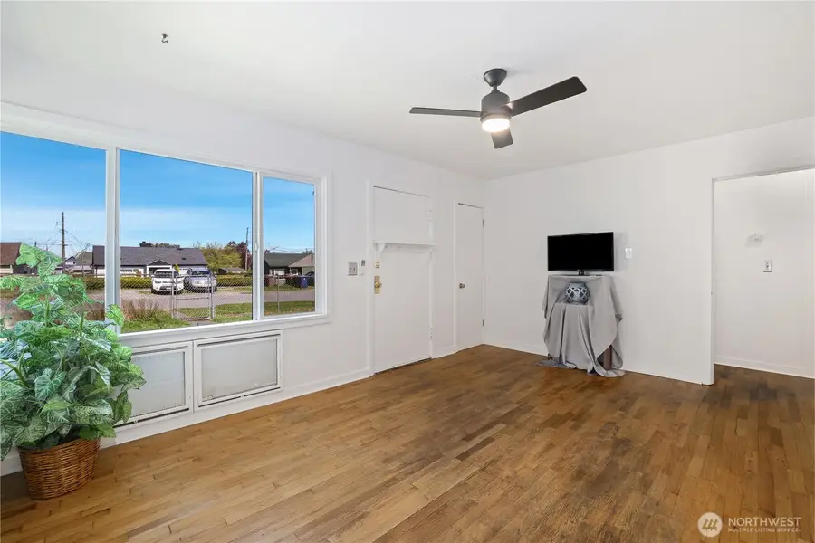 1438 E 34th Street, Tacoma, WA 98404 - #2